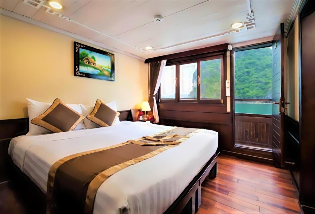 Le Journey Halong Bay Cruises Hotel Hạ Long-öböl Kültér fotó