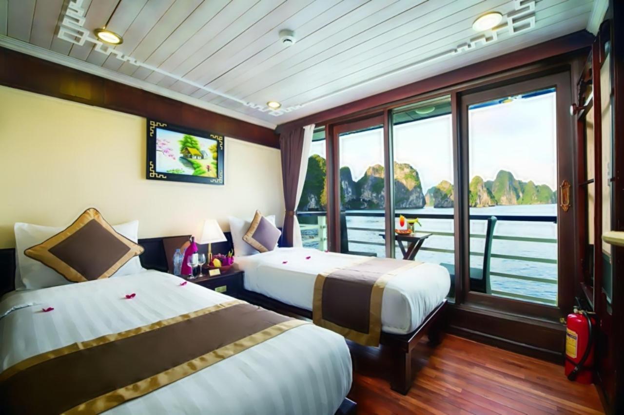 Le Journey Halong Bay Cruises Hotel Hạ Long-öböl Kültér fotó