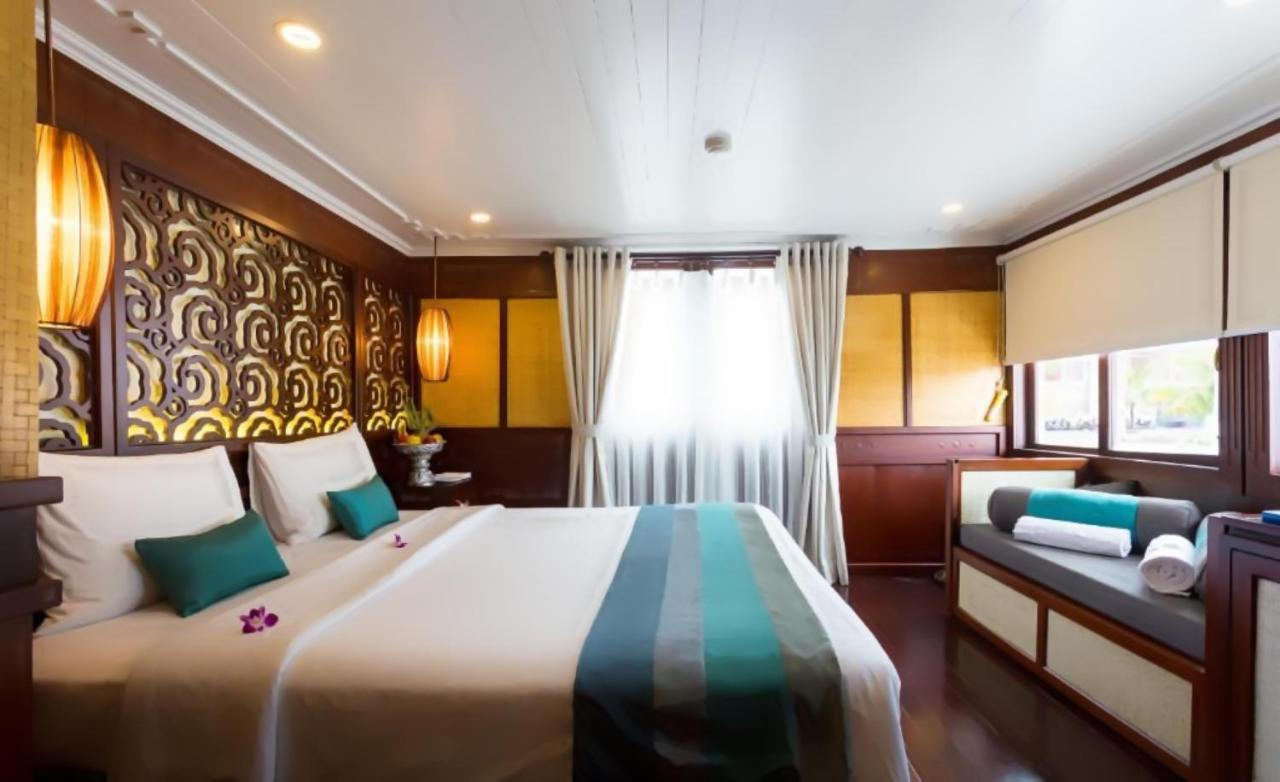 Le Journey Halong Bay Cruises Hotel Hạ Long-öböl Kültér fotó